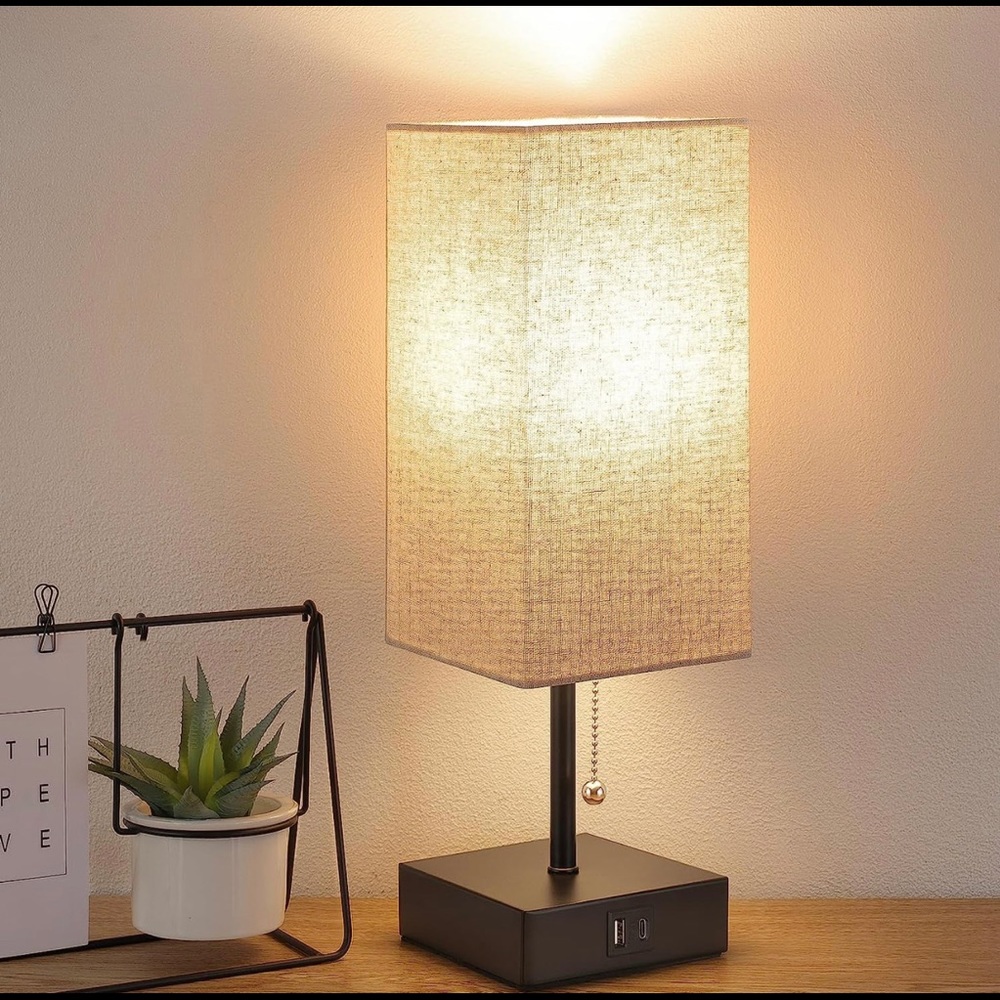 Nightstand/Side Table Lamp